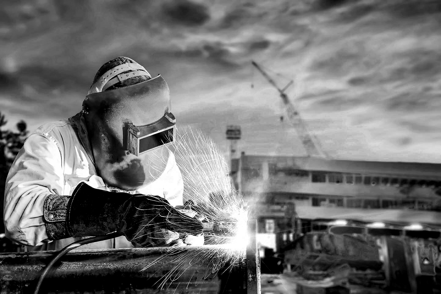 worker-arc-welder-piping-welding-buiding-shipyard-background-soft-monoto-B